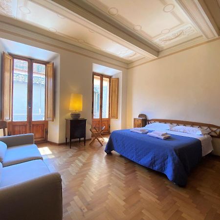 La Fonte-With Balcony Close By Piazza Del Campo Siena Dış mekan fotoğraf