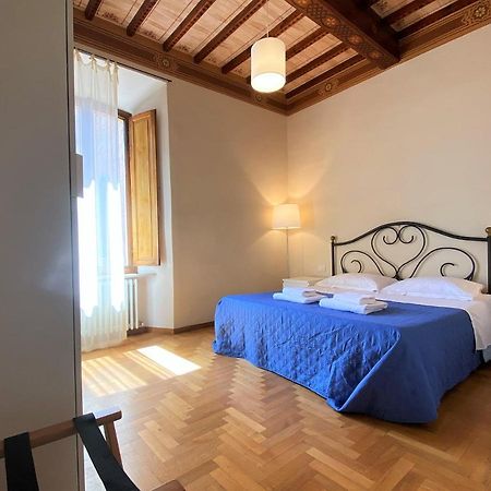 La Fonte-With Balcony Close By Piazza Del Campo Siena Dış mekan fotoğraf
