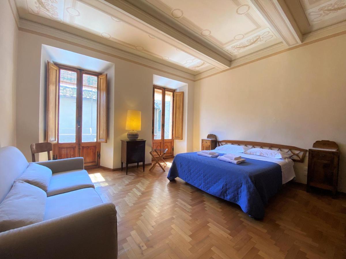 La Fonte-With Balcony Close By Piazza Del Campo Siena Dış mekan fotoğraf