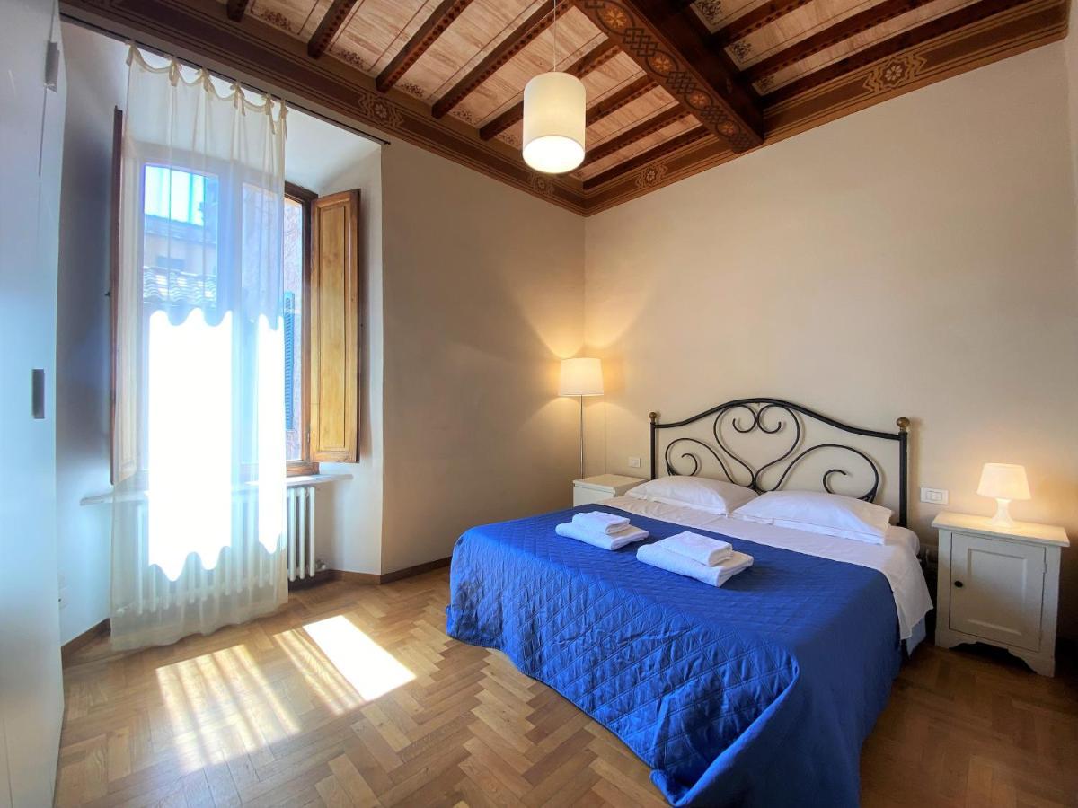 La Fonte-With Balcony Close By Piazza Del Campo Siena Dış mekan fotoğraf