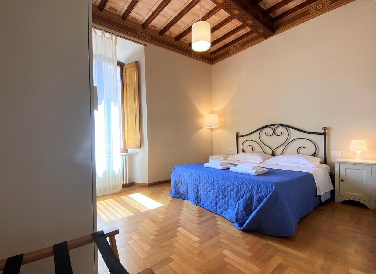 La Fonte-With Balcony Close By Piazza Del Campo Siena Dış mekan fotoğraf